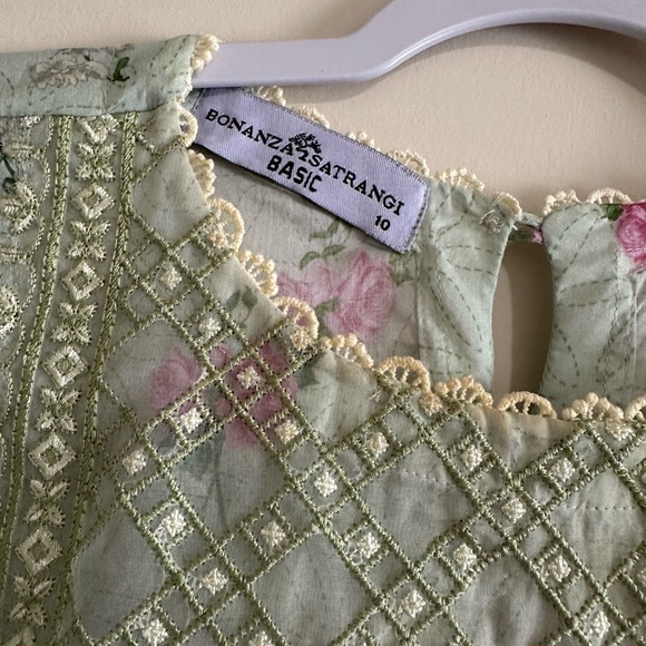 Floral Embroidered Green 3Pc Dress - Picture 5 of 5